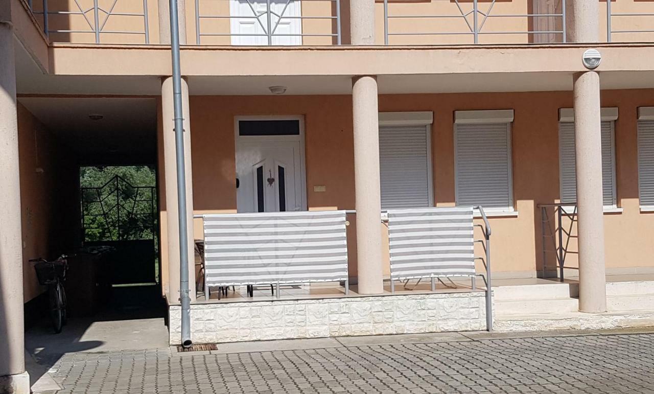 Csodaviz Apartman Harkány Exterior foto